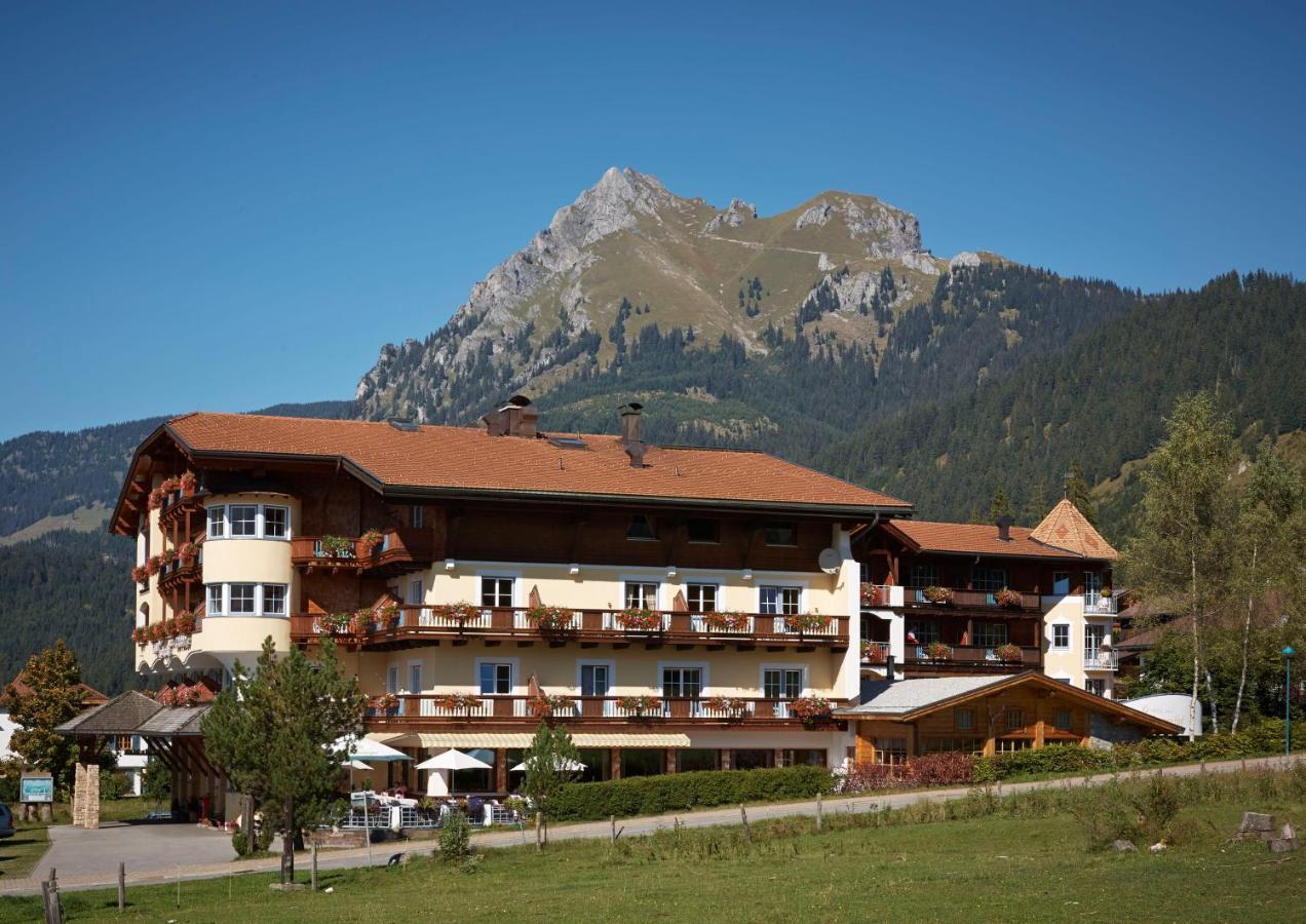 Hotel Lumberger Hof Grän المظهر الخارجي الصورة
